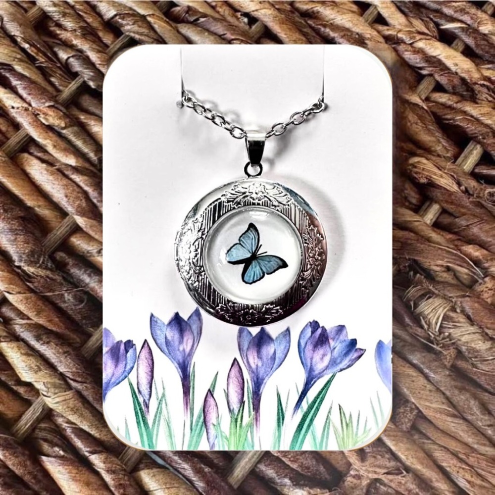 New Silver-Tone Butterfly Locket Pendant Necklace